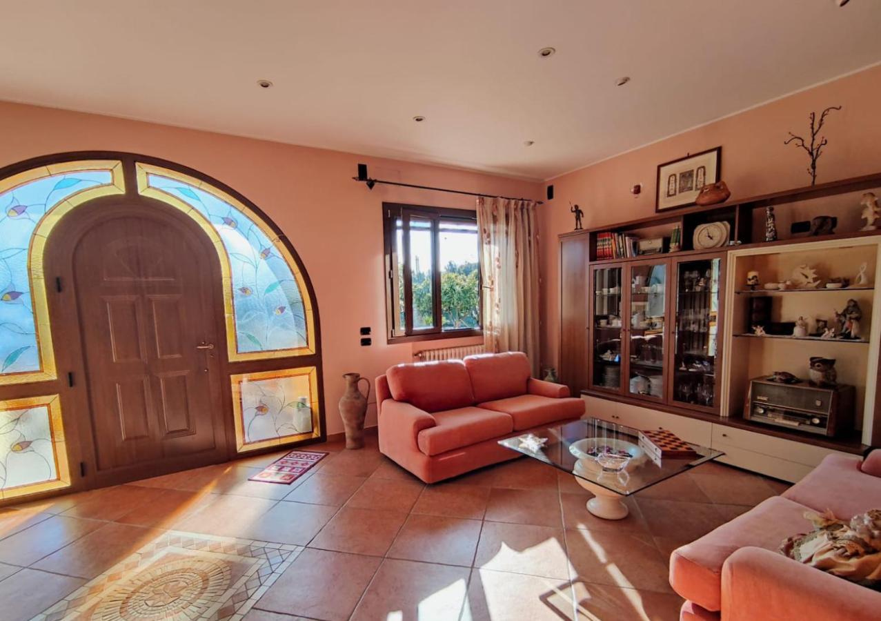 Villa Sargheruoli モンテローニ・ディ・レッチェ エクステリア 写真